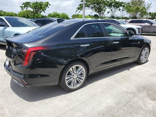 2025 Cadillac CT4 Premium Luxury