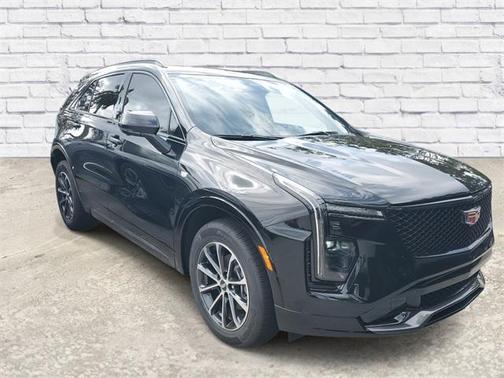 2025 Cadillac XT4 Sport