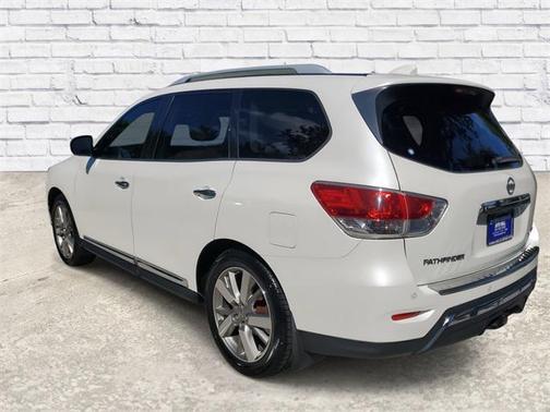 2016 Nissan Pathfinder Platinum