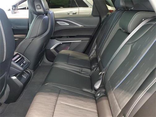 2026 Cadillac LYRIQ V-Series w/1SV