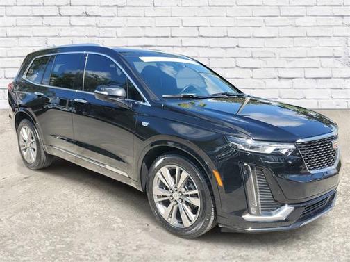 2022 Cadillac XT6 Premium Luxury FWD