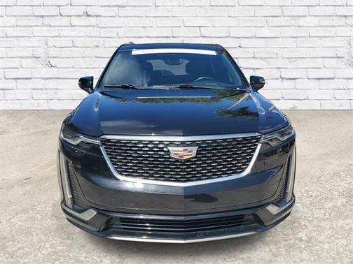 2022 Cadillac XT6 Premium Luxury FWD