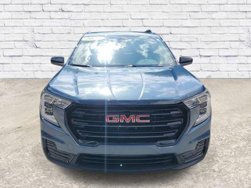 Downpour Metallic 2024 GMC Terrain SLE