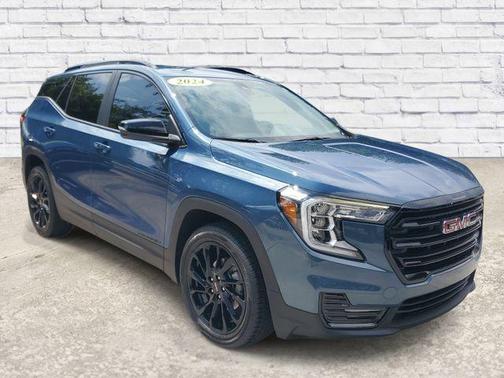 Downpour Metallic 2024 GMC Terrain SLE