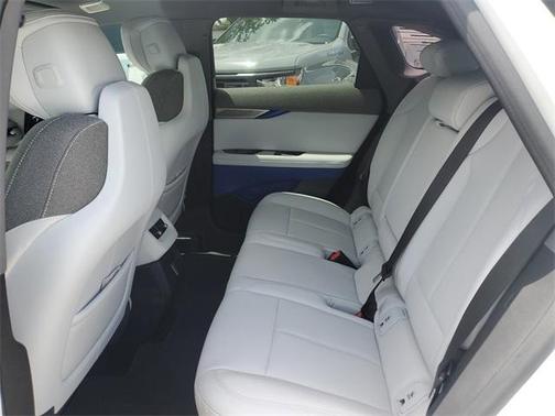2025 Cadillac OPTIQ Sport