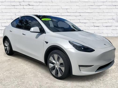 2024 Tesla Model Y Standard Range