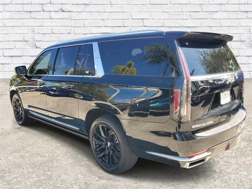 2023 Cadillac Escalade ESV Premium Luxury