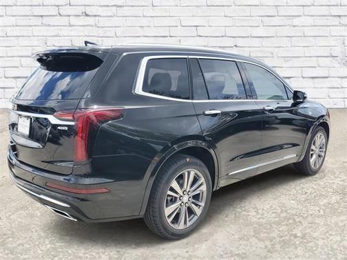 2025 Cadillac XT6 Premium Luxury FWD