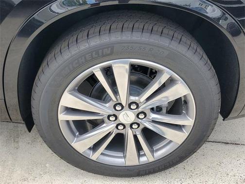2025 Cadillac XT6 Premium Luxury FWD