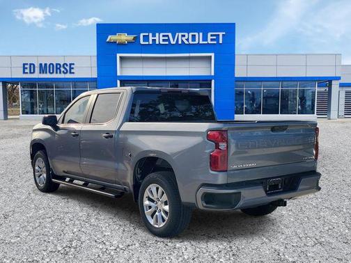 Sterling Gray Metallic 2026 Chevrolet Silverado 1500 Custom