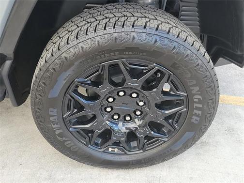 2026 GMC HUMMER EV SUV 2X