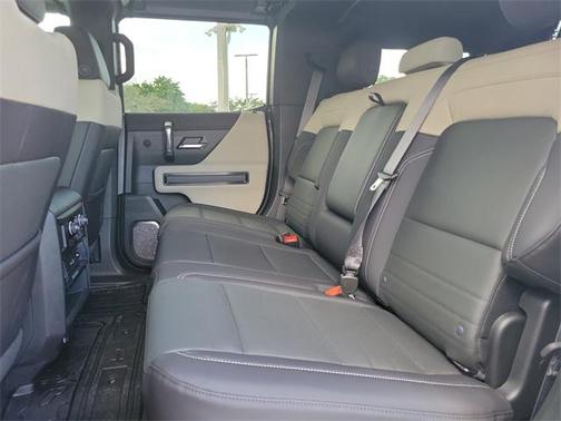 2026 GMC HUMMER EV SUV 2X