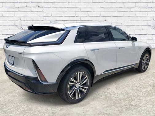 2025 Cadillac LYRIQ Luxury w/1SC