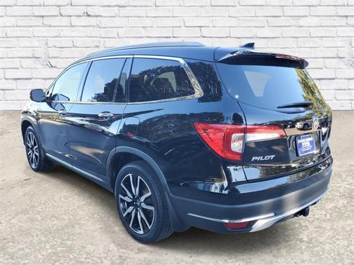 2021 Honda Pilot Touring 8-Passenger