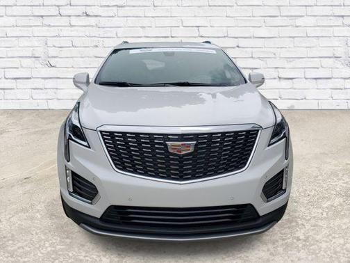 Crystal White Tricoat 2024 Cadillac XT5 Premium Luxury