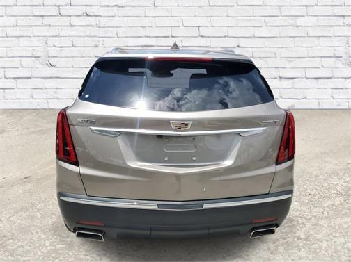 2022 Cadillac XT5 Luxury