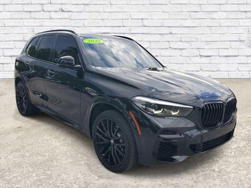 Black Sapphire Metallic 2022 BMW X5 sDrive40i