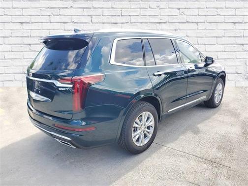 2025 Cadillac XT6 Luxury FWD