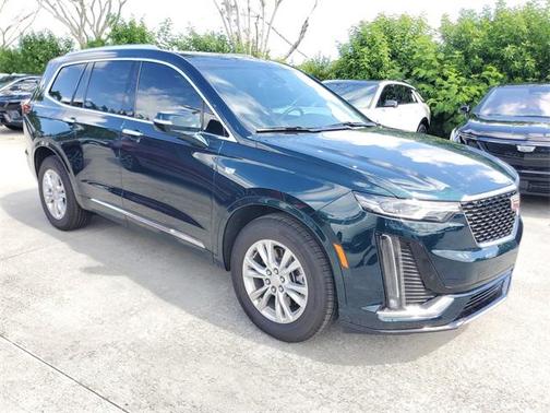 2025 Cadillac XT6 Luxury FWD