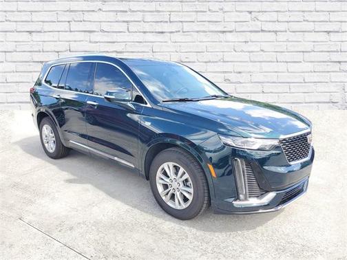 2025 Cadillac XT6 Luxury FWD