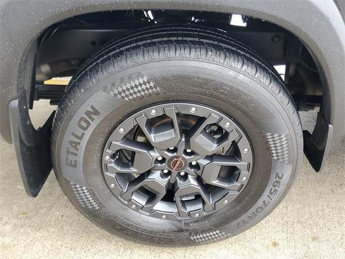 2022 Nissan Frontier PRO-X