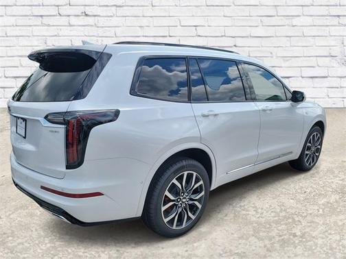 2025 Cadillac XT6 Sport AWD