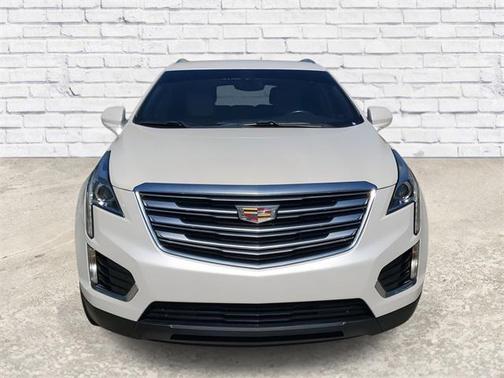 2017 Cadillac XT5 Base