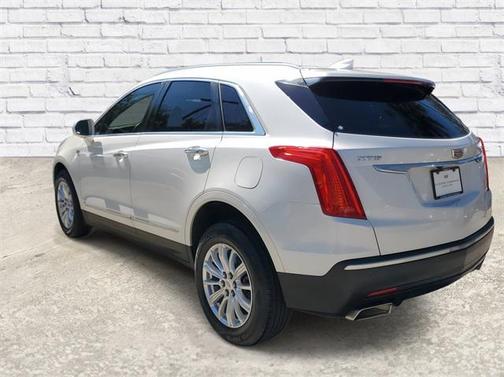 2017 Cadillac XT5 Base
