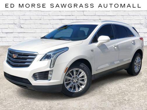 2017 Cadillac XT5 Base