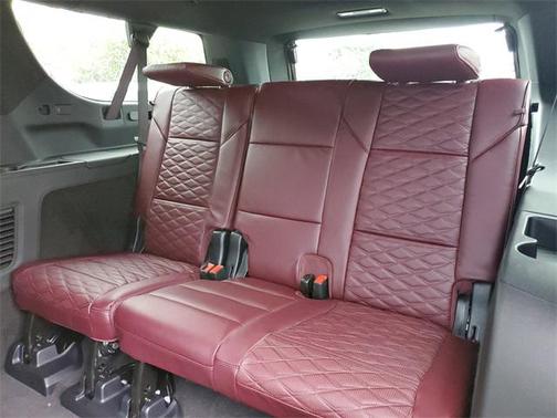 2025 Cadillac Escalade ESV Premium Luxury