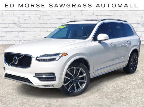 2019 Volvo XC90 T5 Momentum