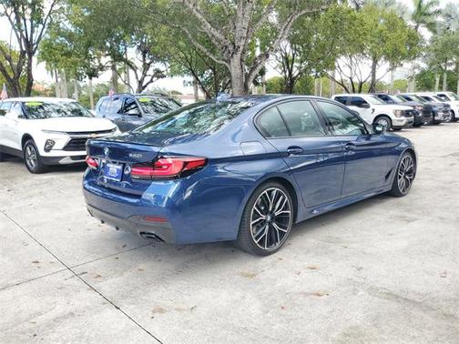 2023 BMW 530 i