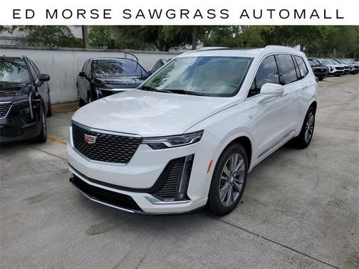 2025 Cadillac XT6 Premium Luxury FWD