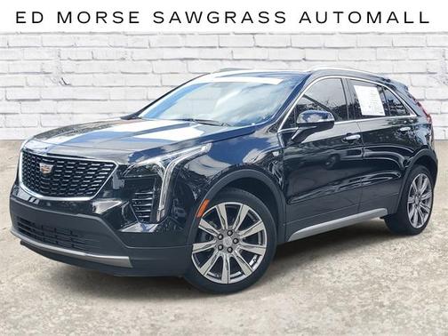 2023 Cadillac XT4 Premium Luxury
