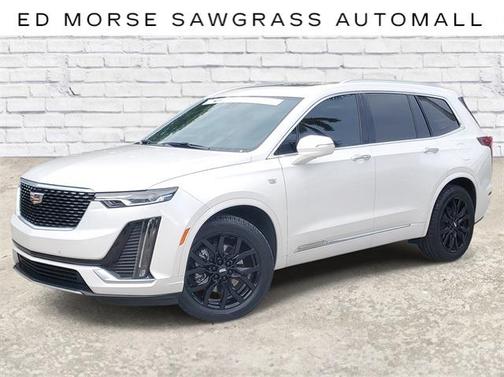 2023 Cadillac XT6 Luxury FWD
