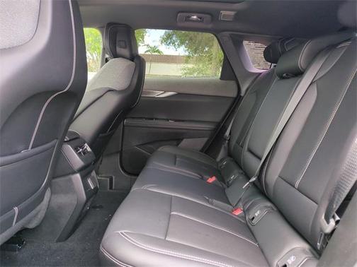 2025 Cadillac OPTIQ Sport 1 AWD