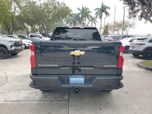 2025 Chevrolet Silverado 1500 Custom