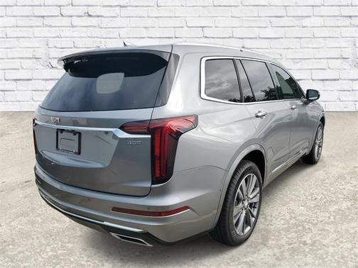 2025 Cadillac XT6 Premium Luxury FWD