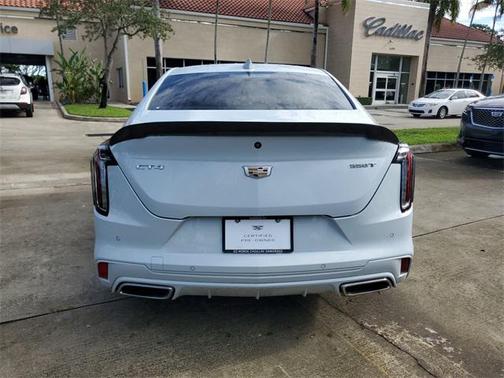 2022 Cadillac CT4 Premium Luxury