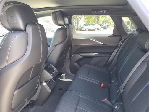 2025 Cadillac LYRIQ Sport w/1SF