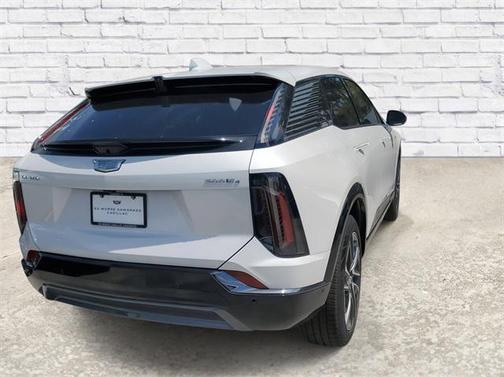 2025 Cadillac OPTIQ Sport