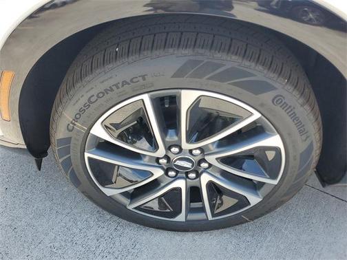 2025 Cadillac OPTIQ Sport