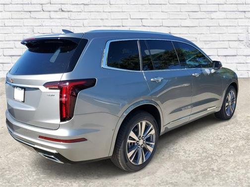 2025 Cadillac XT6 Premium Luxury FWD