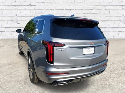 2025 Cadillac XT6 Premium Luxury FWD