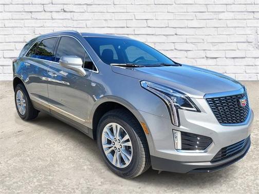 2026 Cadillac XT5 Luxury