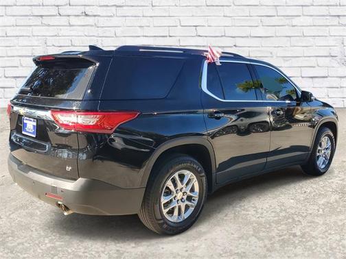 2020 Chevrolet Traverse LT Leather
