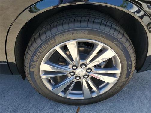 2025 Cadillac XT6 Premium Luxury FWD