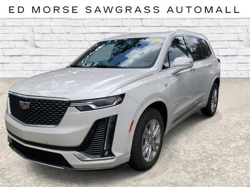 2023 Cadillac XT6 Luxury FWD