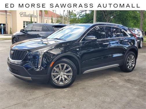 2023 Cadillac XT4 Premium Luxury