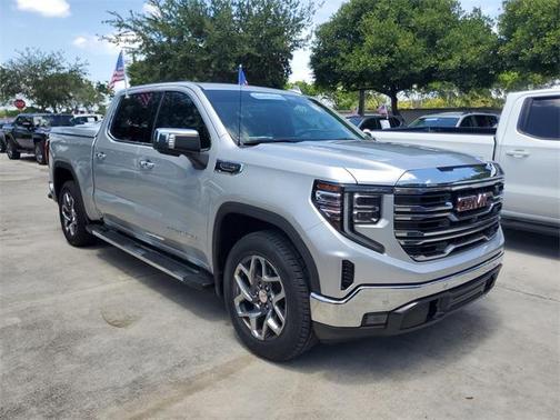 2022 GMC Sierra 1500 SLT